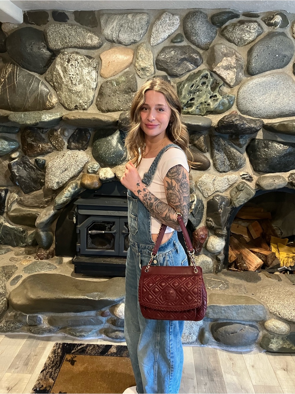 Tory Burch Quilted Shoulder Bag in Wine with Gold Chain